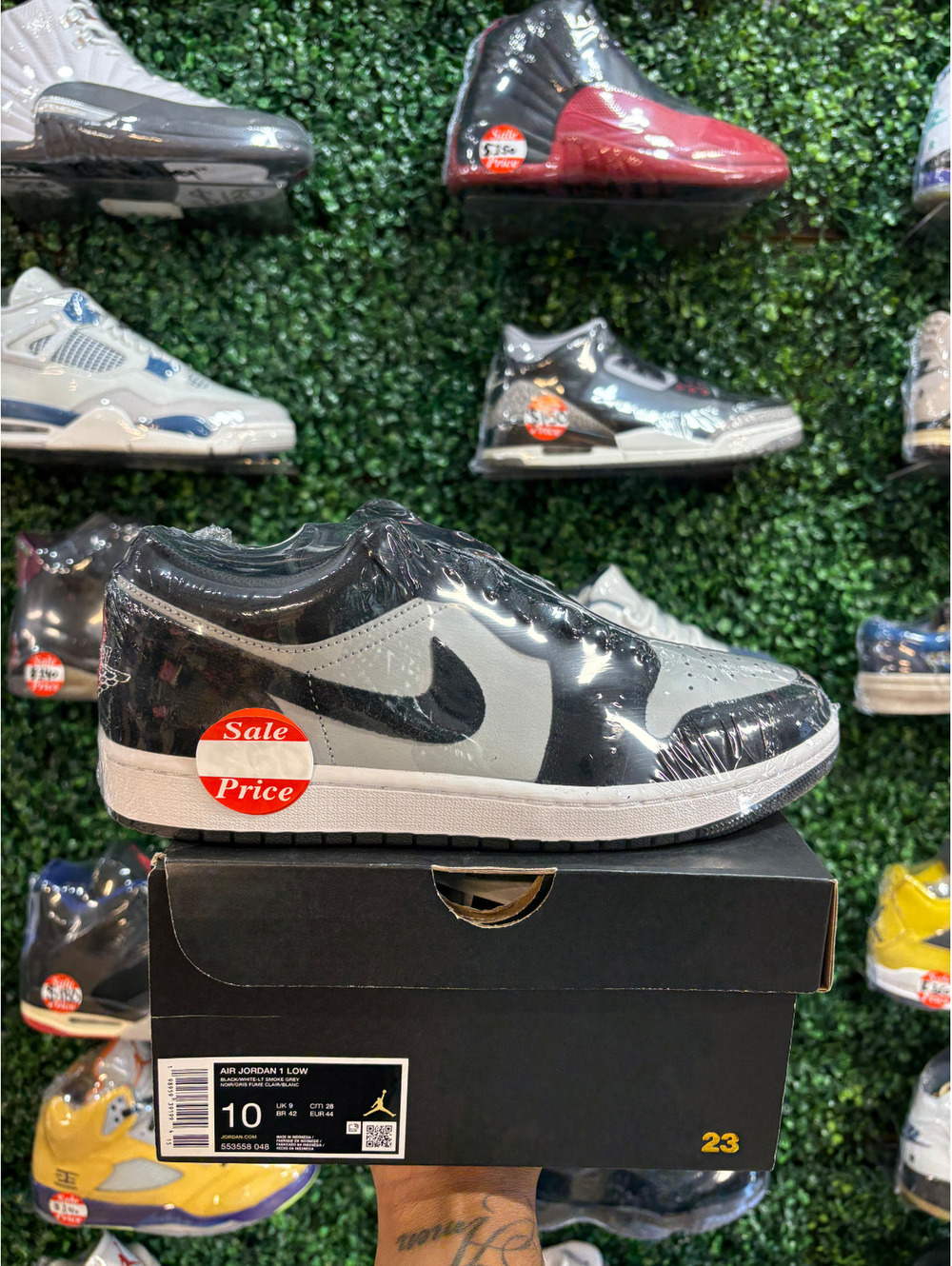Air Jordan 1 Low “Black Light Smoke Grey White” Men’s 10